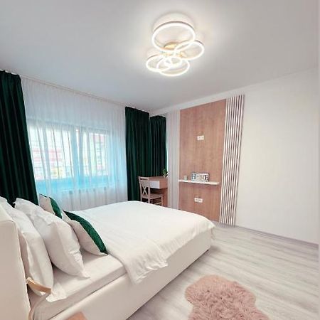 Scandinavia Apartment 1 Piatra Neamţ Exterior foto