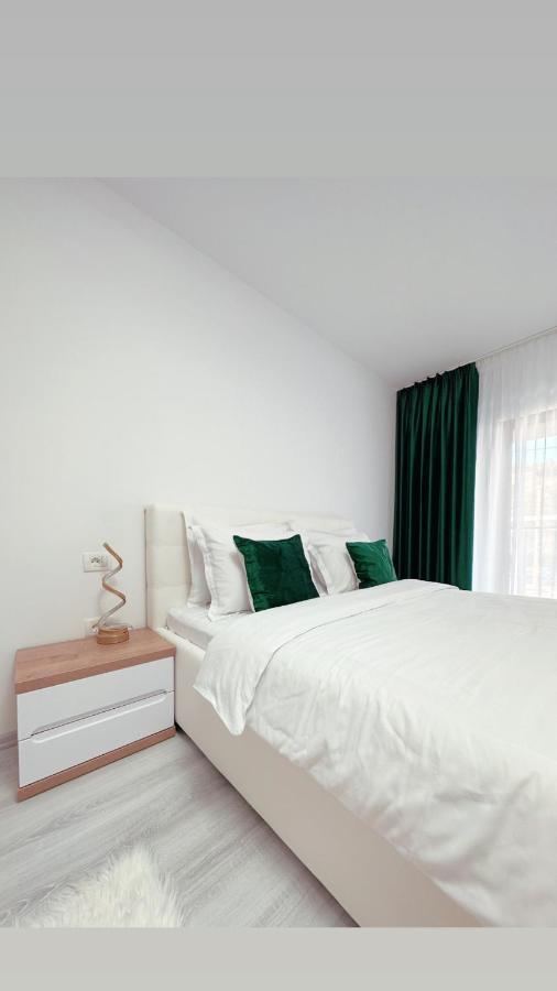Scandinavia Apartment 1 Piatra Neamţ Exterior foto