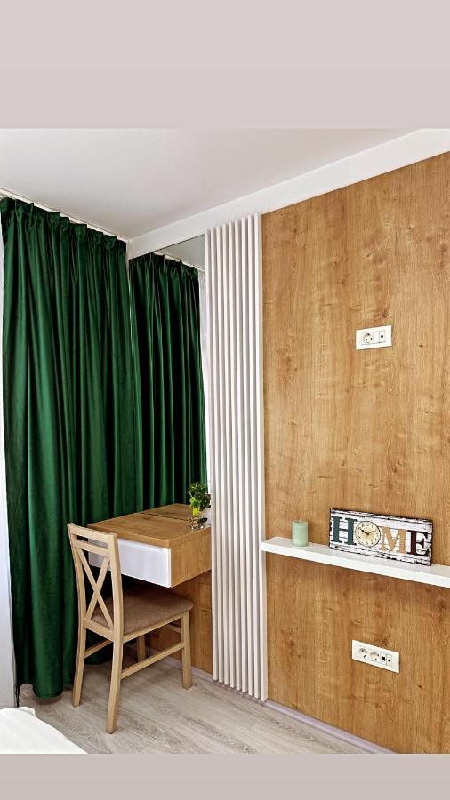 Scandinavia Apartment 1 Piatra Neamţ Exterior foto